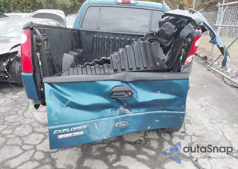 2001 Ford Explorer Sport Trac z USA, uszkodzony, nr VIN 1FMZU67E21UC23100